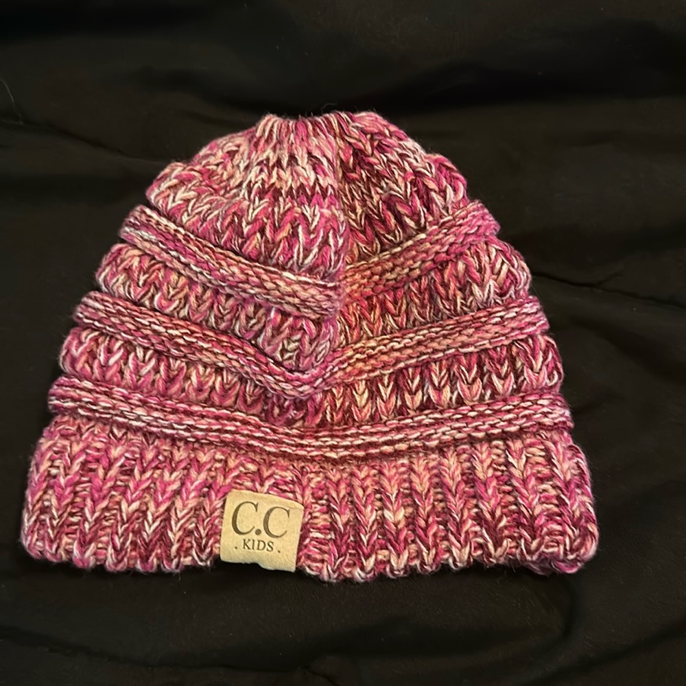 Toddler winter hat with ponytail hole